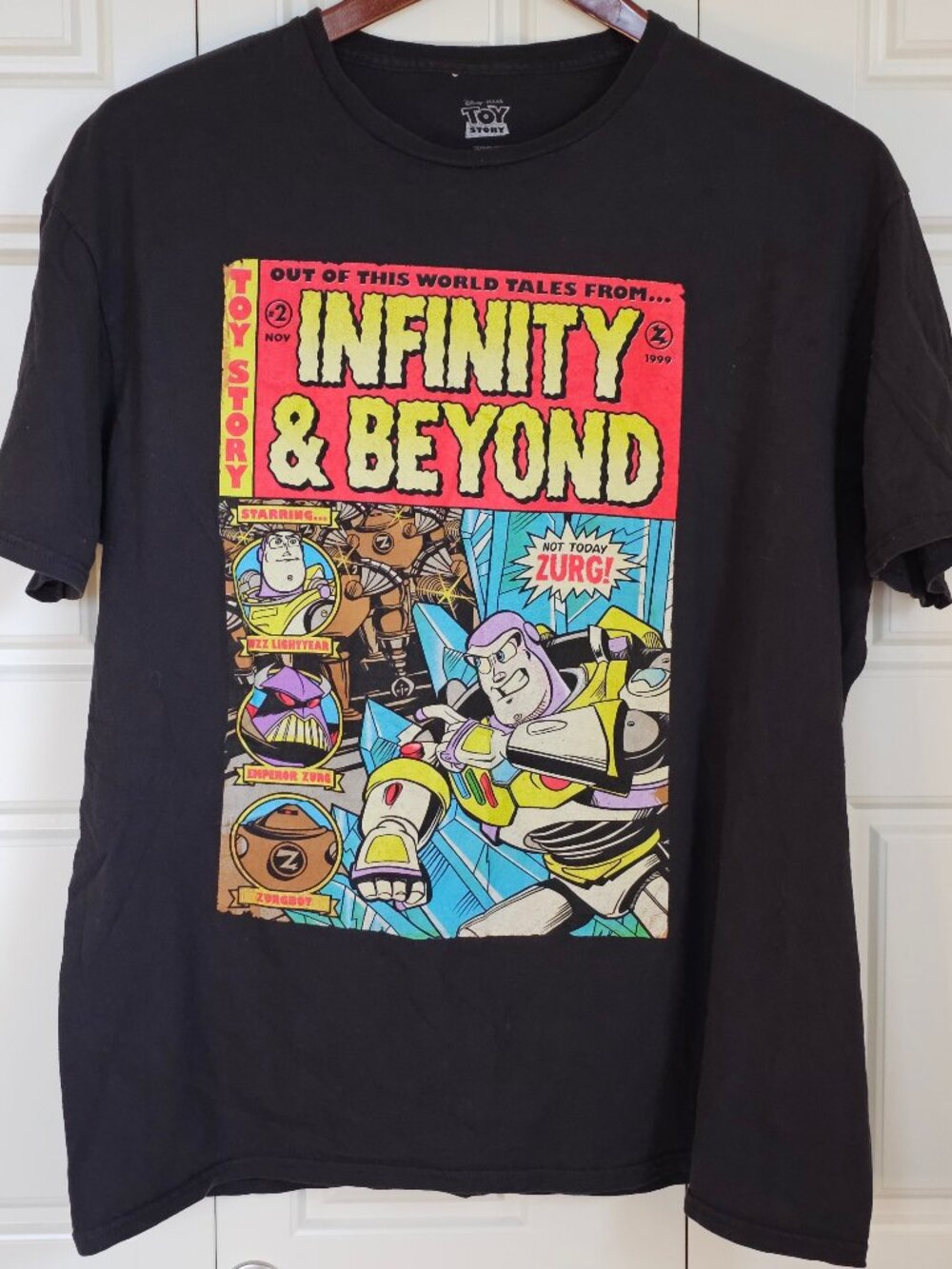 Disney Pixar Toy Story Buzz Lightyear Zurg Infinity & Beyond Comic T Shirt XL